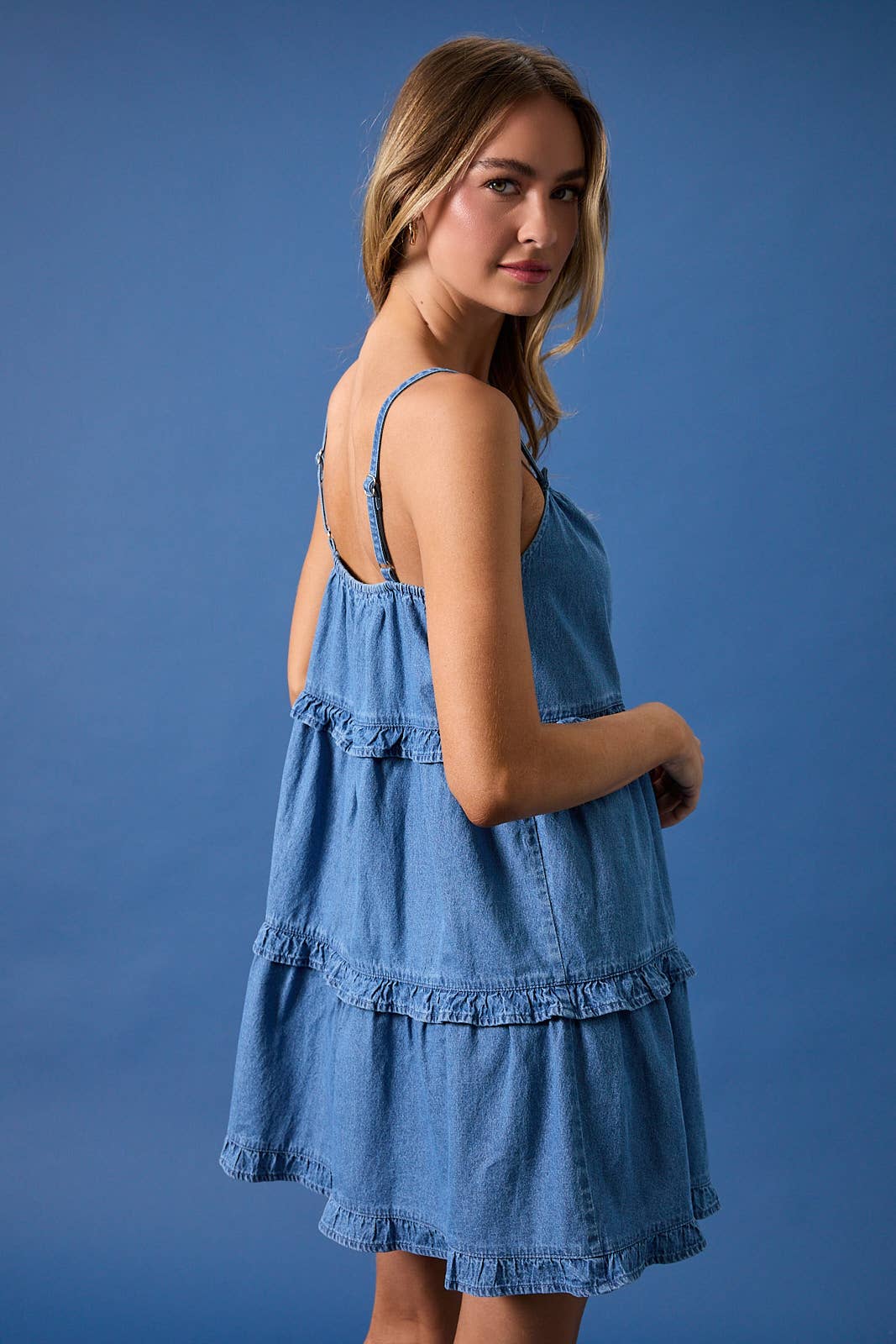 Sunday Edition by LE LIS - SLEEVELESS RUFFLE DETAIL DENIM MINI DRESS