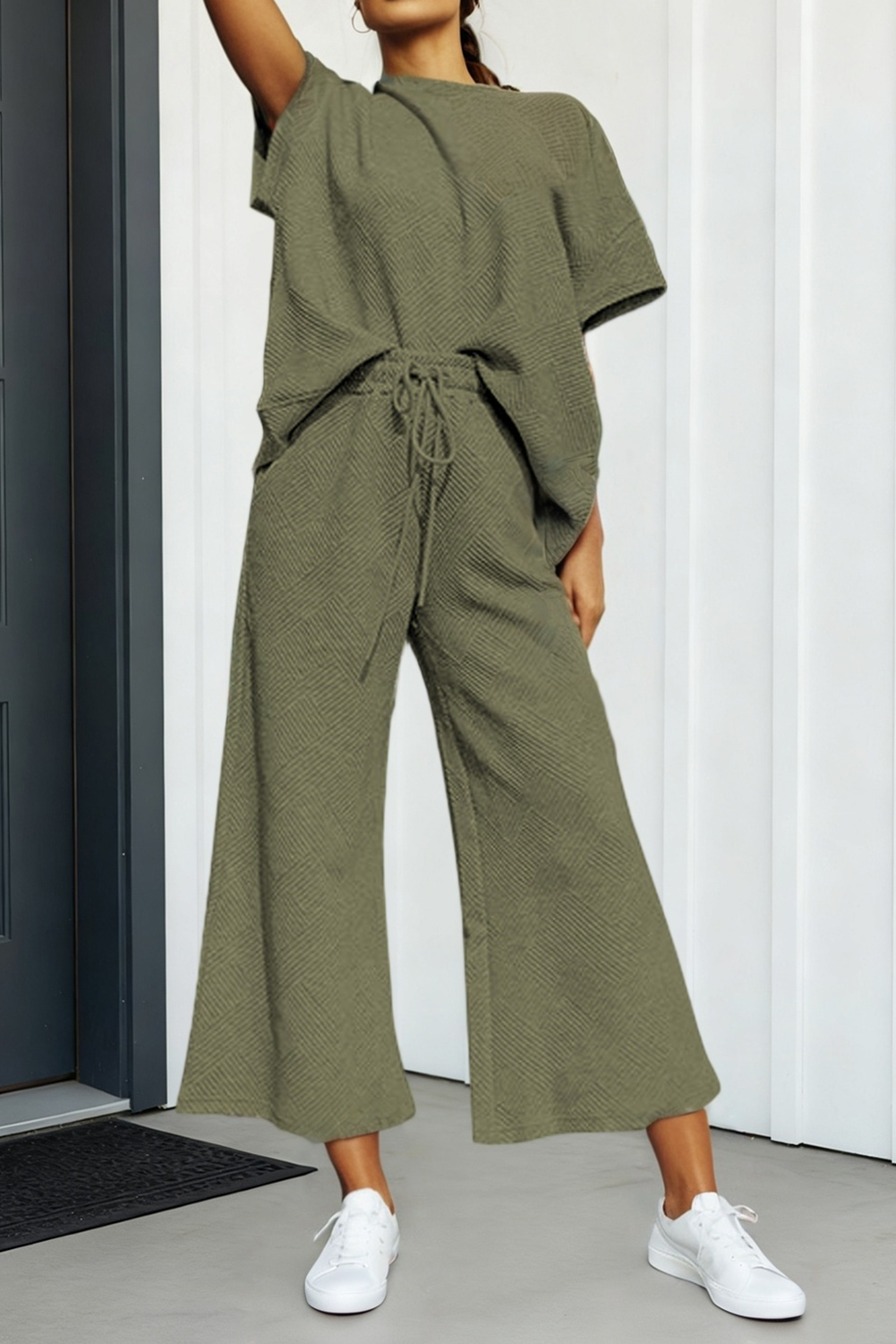 LA Society - LAS Textured Loose T Shirt and Drawstring Pants Set