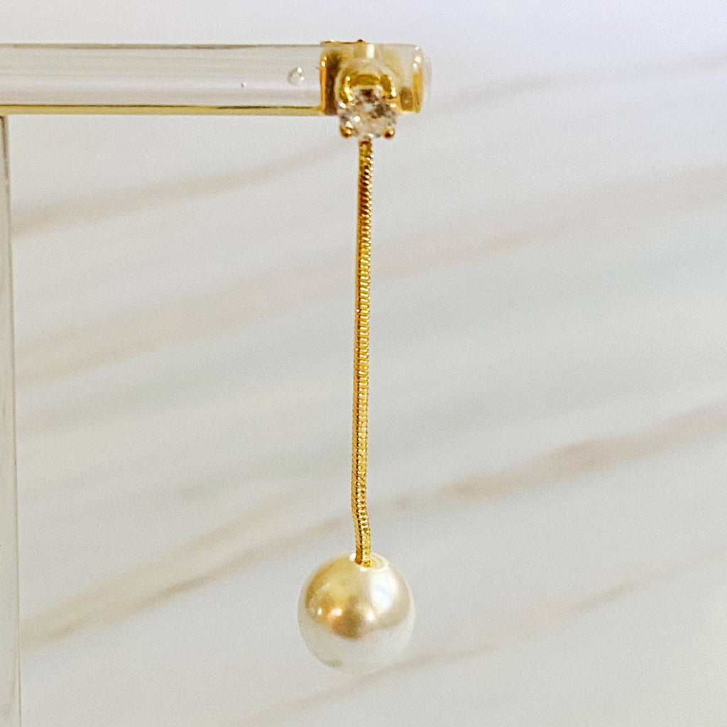 Ellison+Young - Dangling Pearl Earring