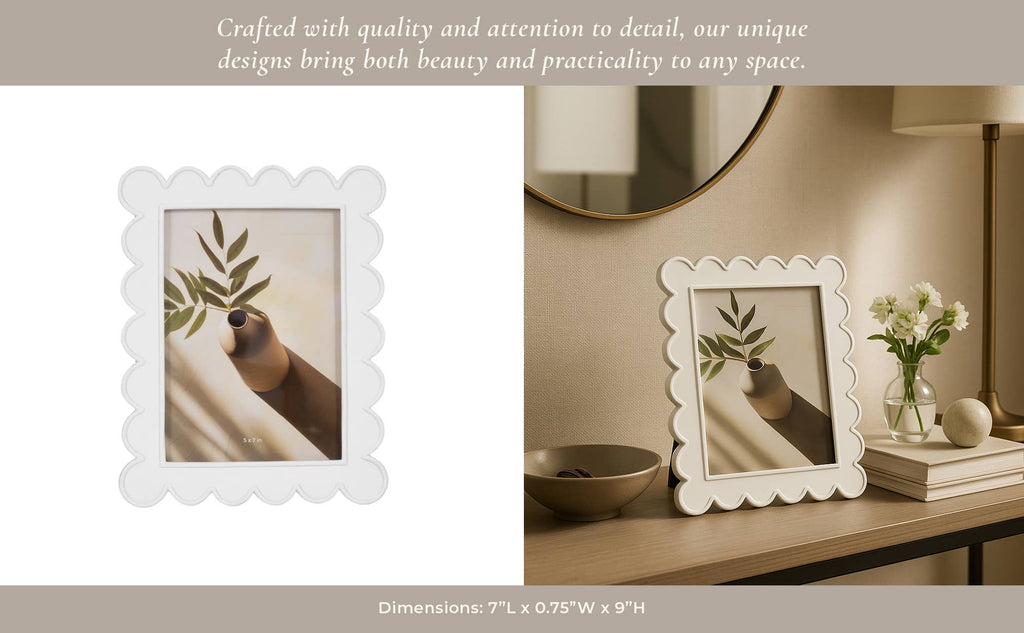 Sagebrook Home - Photo Frame - Resin with Decorative Scalloped Edge