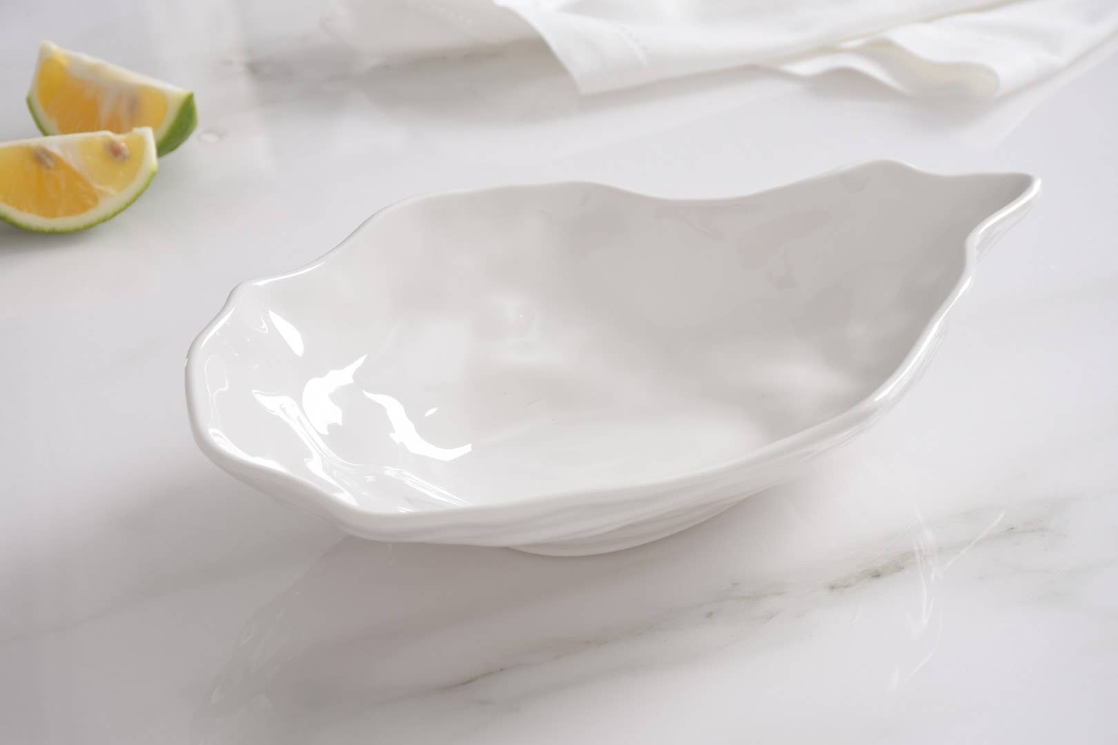 Pampa Bay - Medium Oyster Bowl in Shatterproof Melamine