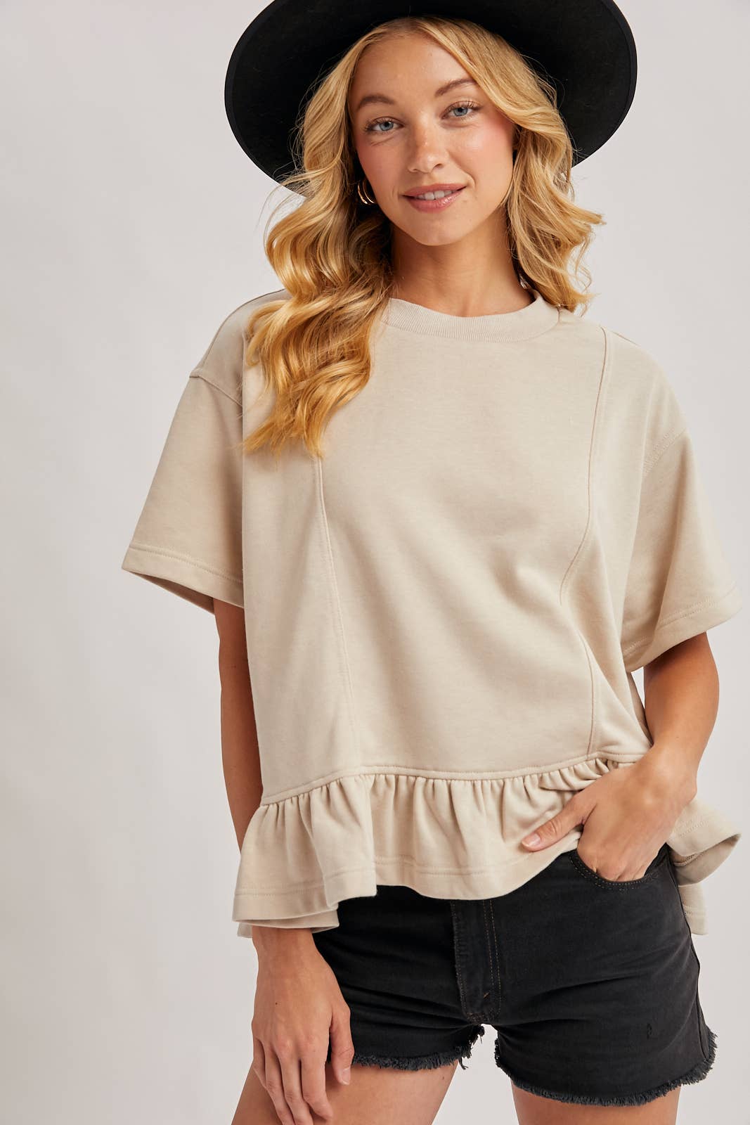Bluivy - RUFFLED PEPLUM HEM BOXY SWING KNIT TEE