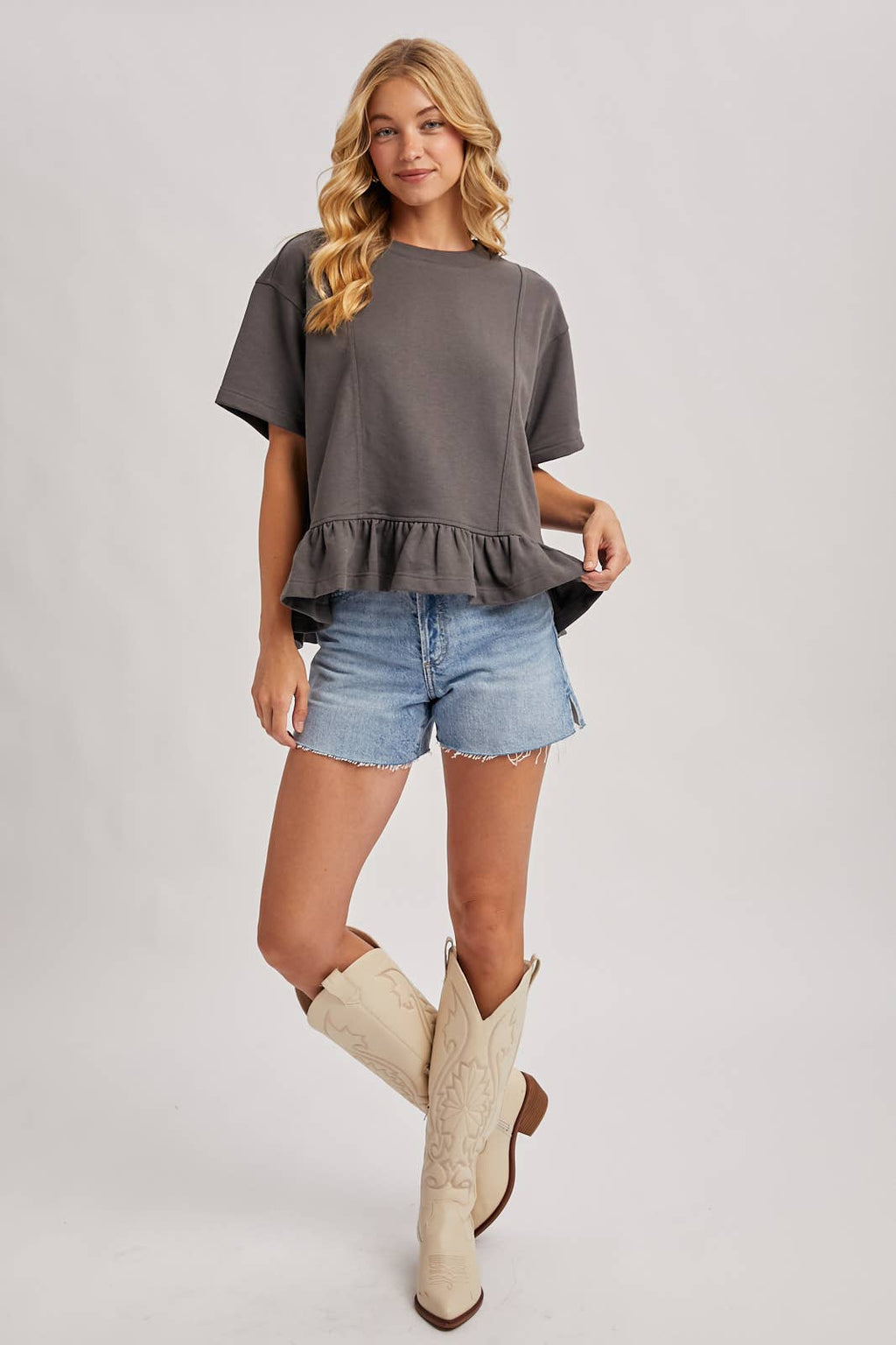 Bluivy - RUFFLED PEPLUM HEM BOXY SWING KNIT TEE