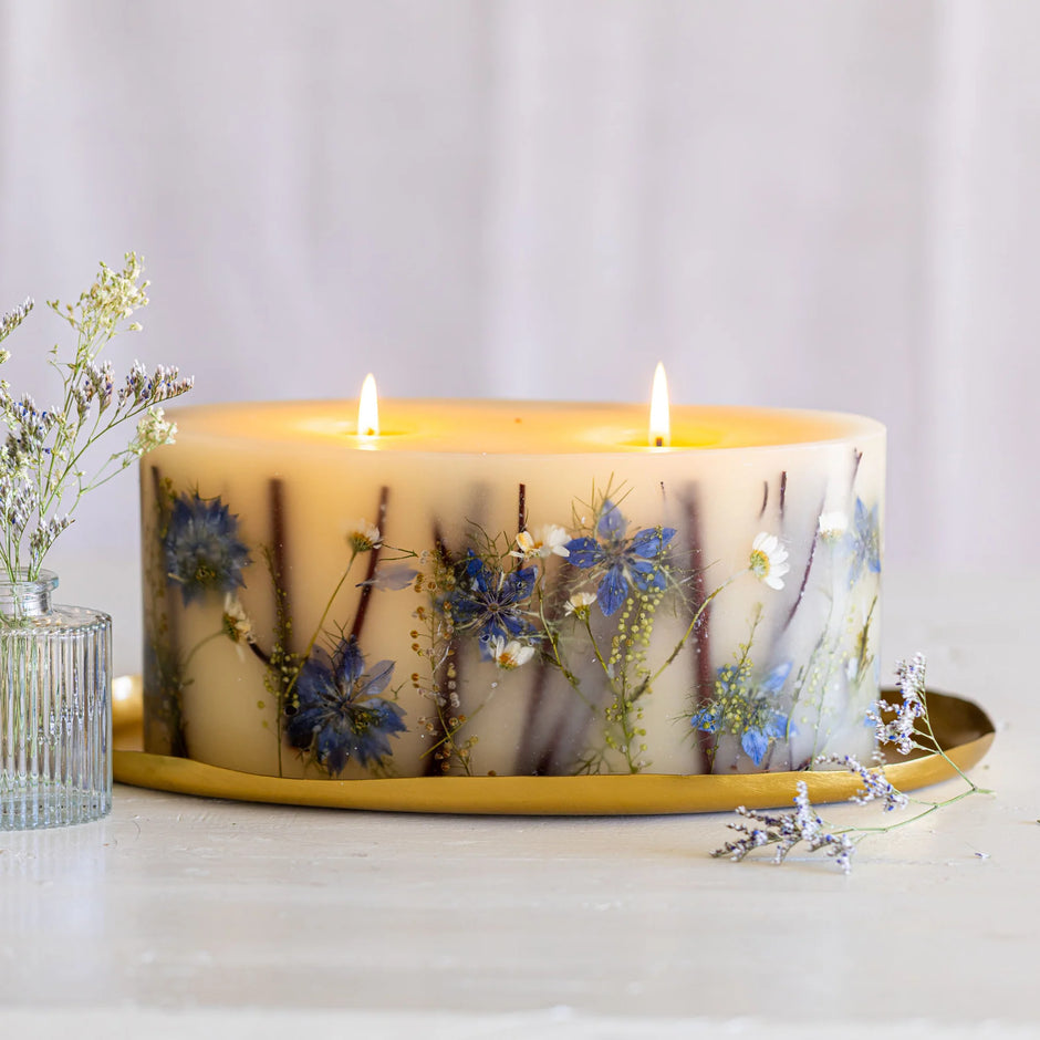 Rosy Rings Statement Botanical Candle - Sea Salt Mist