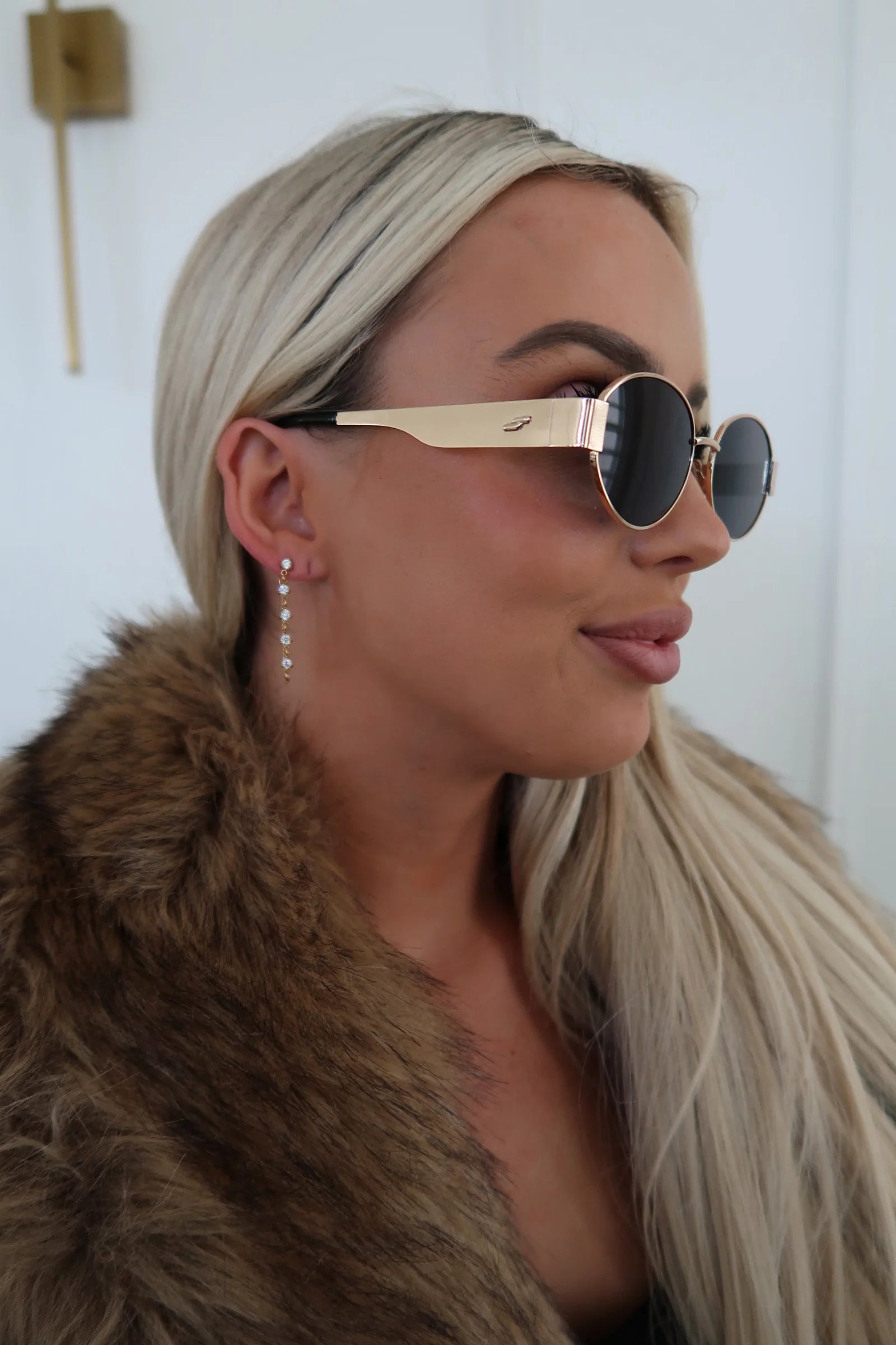 CHANSUTTPEARLS Lola Earrings