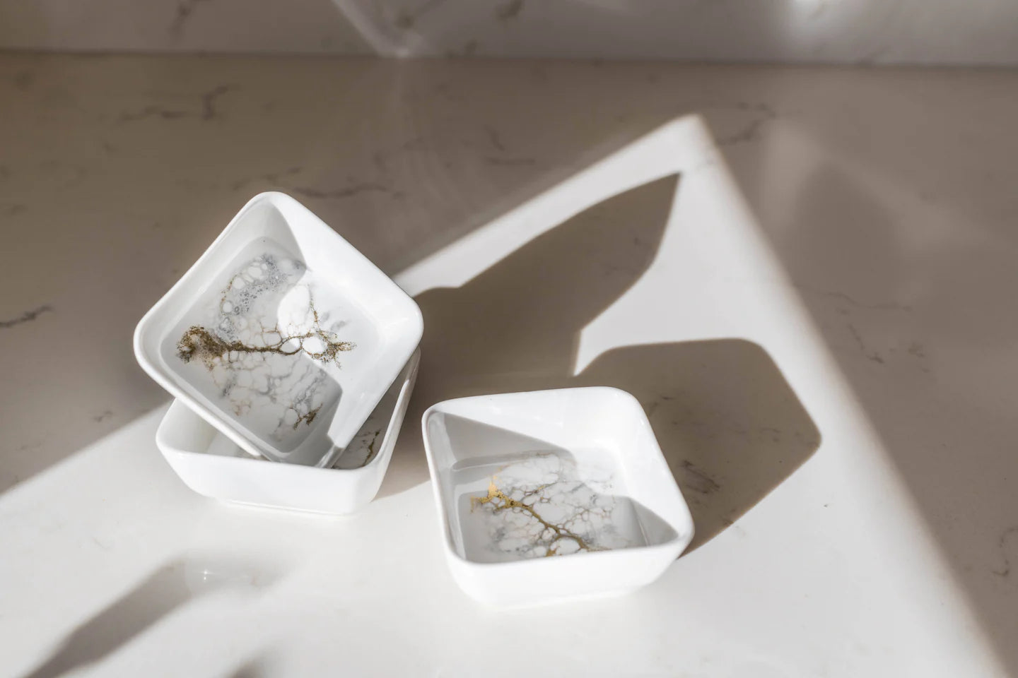 Lynn & Liana Resin Accented Ceramic Dipping Bowls