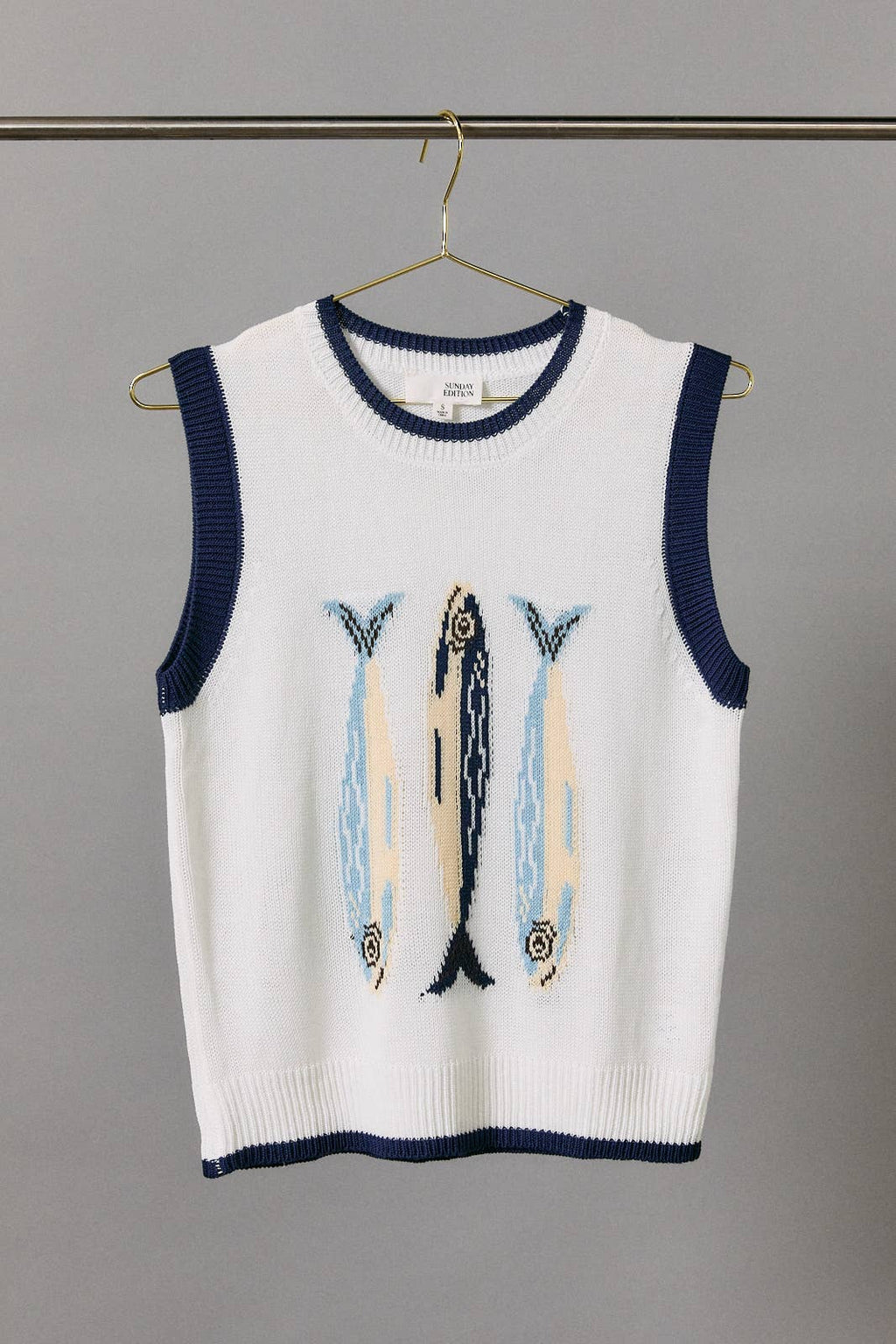 Sunday Edition by LE LIS - ROUND NECK 'FISH' GRAPHIC SWEATER VEST