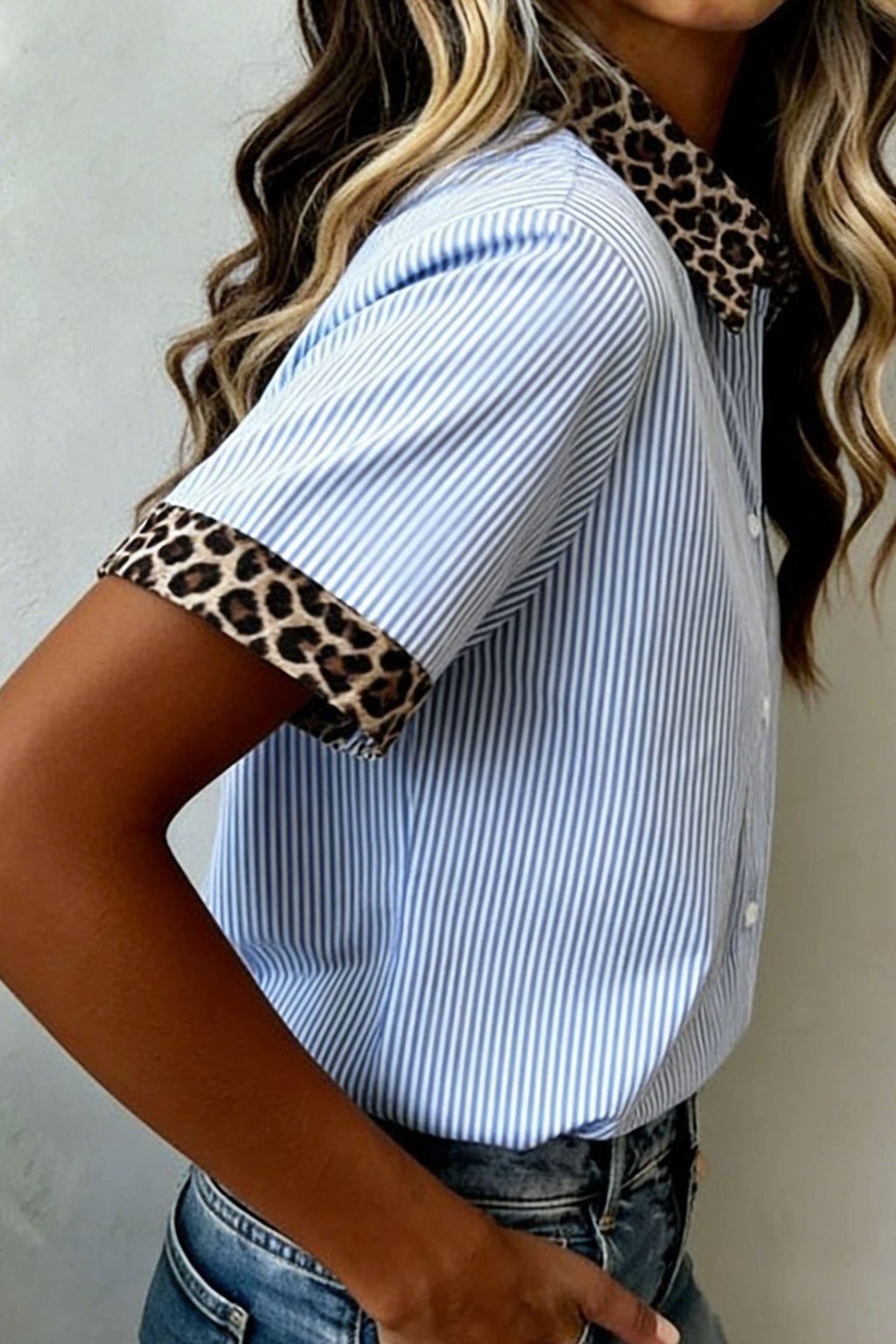 66DISCO - Leopard Trim Striped Button-Down Short Sleeve Shirt (S-XL)