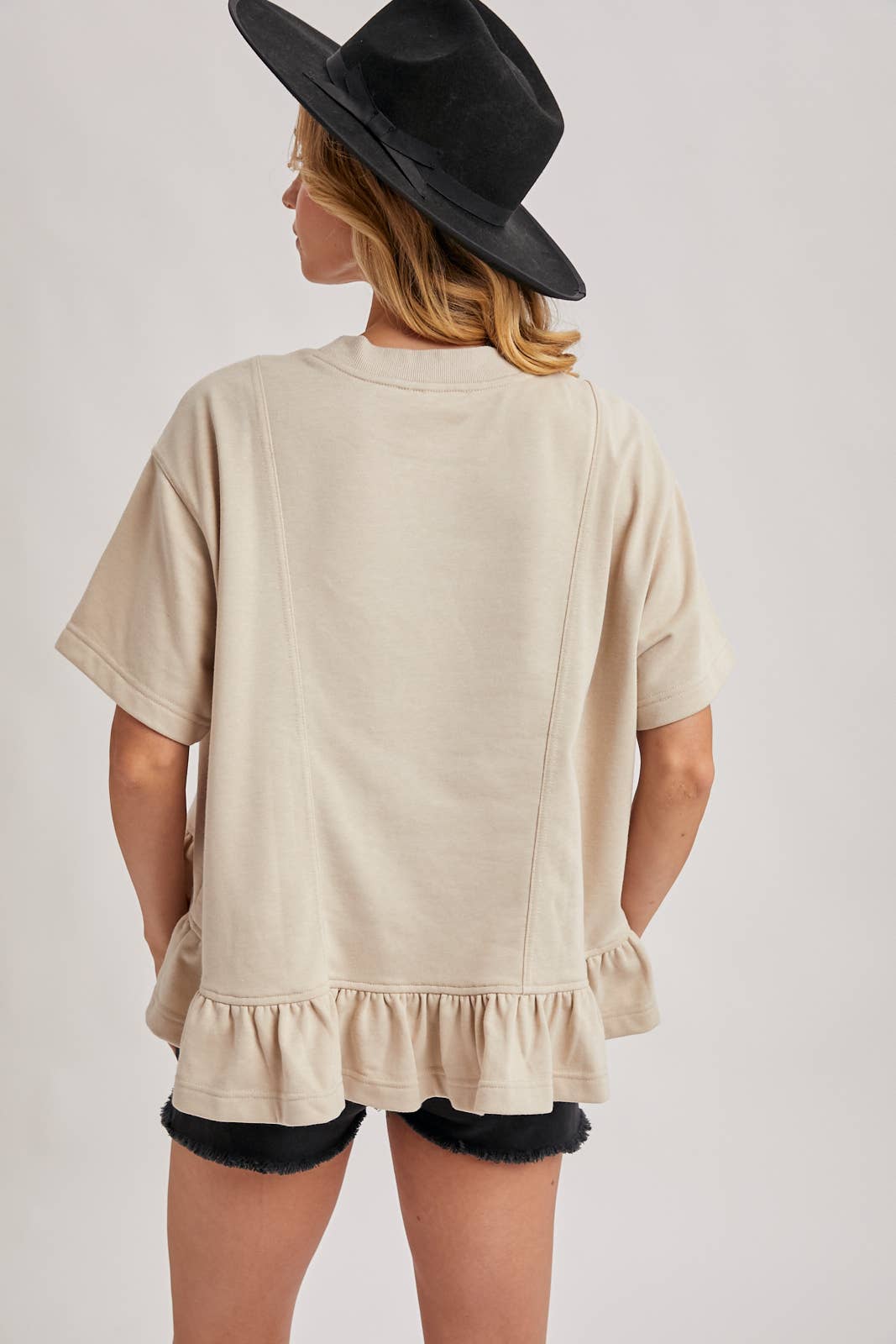 Bluivy - RUFFLED PEPLUM HEM BOXY SWING KNIT TEE
